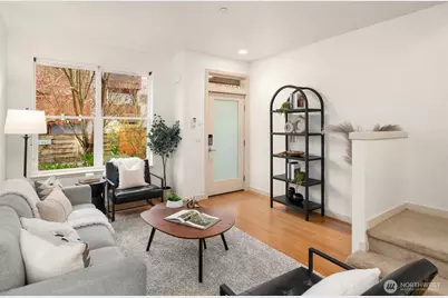 1139 Bradner Place S, Seattle, WA 98144 - Photo 3