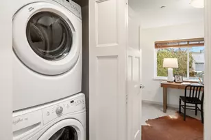 1139 Bradner Pl S, Seattle, WA 98144 - Photo 17