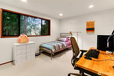 19616 44th Place NE, Lake Forest Park, WA 98115 - Photo 17