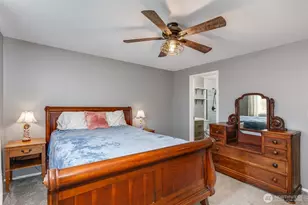 8618 74th Dr NE, Marysville, WA 98270 - Photo 13