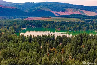 17911 Clearland Boulevard SE, Yelm, WA 98597 - Photo 3