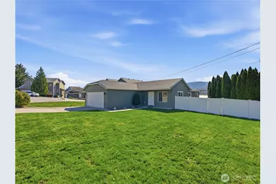 657 S Lawler Avenue, East Wenatchee, WA 98802 - Photo 27
