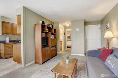 403 E Thomas Street #1-9, Seattle, WA 98102 - Photo 15