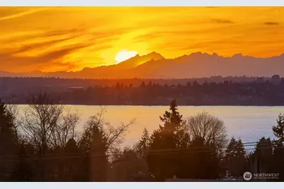 11307 NE 68th Street #11307, Kirkland, WA 98033 - Photo 13