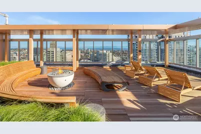 800 Columbia Street #1807, Seattle, WA 98104 - Photo 15