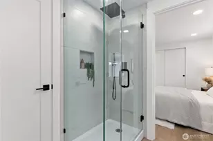 1510 Maple Ln, Kent, WA 98030 - Photo 27