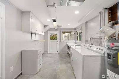 4731 49th Avenue NE, Seattle, WA 98105 - Photo 25