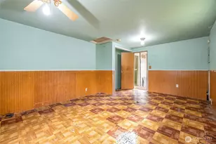 502 N Oak St, Burlington, WA 98233 - Photo 25