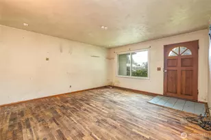 502 N Oak St, Burlington, WA 98233 - Photo 7