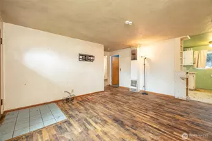 502 N Oak St, Burlington, WA 98233 - Photo 5