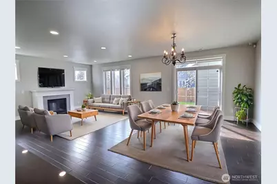 745 N 101st Street, Seattle, WA 98133 - Photo 3