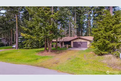 2068 Pine Wood Way, Oak Harbor, WA 98277 - Photo 29