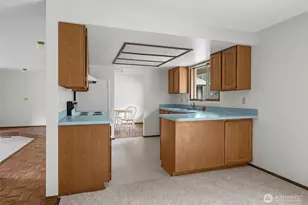 2068 Pine Wood Way, Oak Harbor, WA 98277 - Photo 9