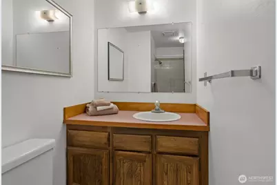 2068 Pine Wood Way, Oak Harbor, WA 98277 - Photo 23