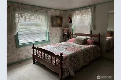 7707 203rd Street SW, Edmonds, WA 98026 - Photo 13