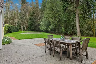 10235 Battle Point Drive NE, Bainbridge Island, WA 98110 - Photo 23