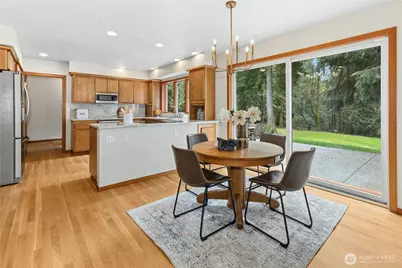 10235 Battle Point Drive NE, Bainbridge Island, WA 98110 - Photo 7