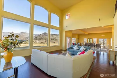 555 Loop Avenue, Manson, WA 98831 - Photo 7