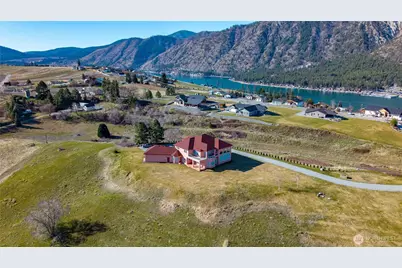 555 Loop Avenue, Manson, WA 98831 - Photo 1