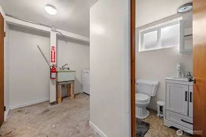 146 NE 165th Street, Shoreline, WA 98155 - Photo 27