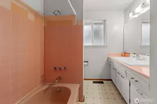 146 NE 165th St, Shoreline, WA 98155 - Photo 19