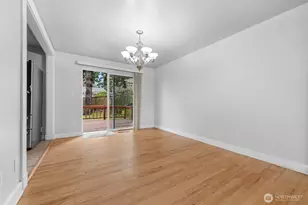 146 NE 165th St, Shoreline, WA 98155 - Photo 9