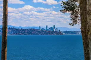 12960 Sunrise Drive NE, Bainbridge Island, WA 98110 - Photo 11