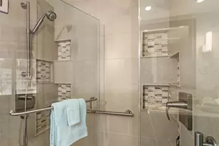 635 Kalmia Ct NW, Issaquah, WA 98027 - Photo 29