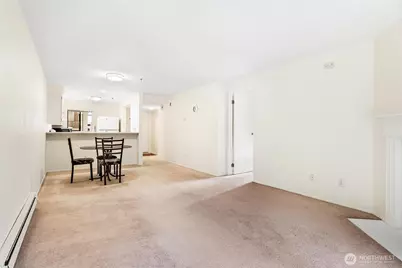 25131 98th Place S #E201, Kent, WA 98030 - Photo 7