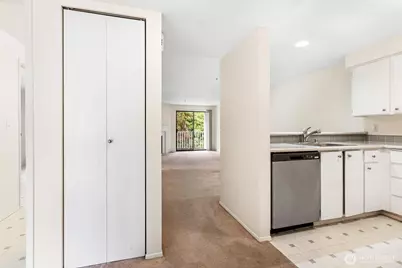 25131 98th Place S #E201, Kent, WA 98030 - Photo 13