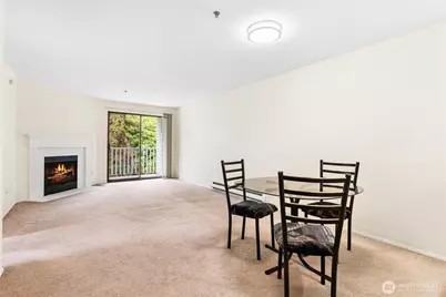 25131 98th Place S #E201, Kent, WA 98030 - Photo 5