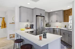 5642 California Ave SW, Seattle, WA 98136 - Photo 9