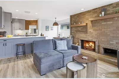 5642 California Avenue SW #3, Seattle, WA 98136 - Photo 5