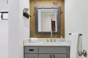 5642 California Ave SW, Seattle, WA 98136 - Photo 17