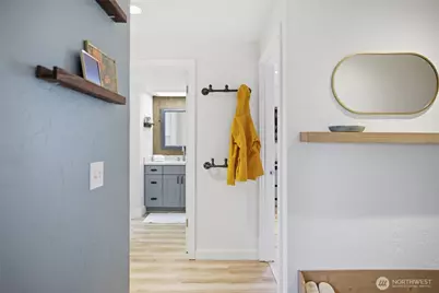 5642 California Avenue SW #3, Seattle, WA 98136 - Photo 13