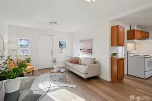 1213 S J St, Tacoma, WA 98405 - Photo 3