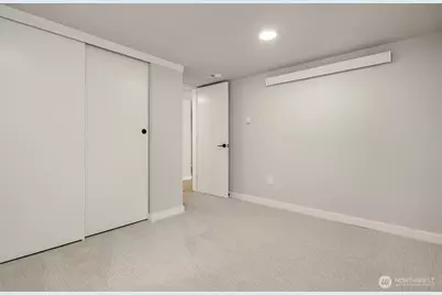 2302 E Pike Street, Seattle, WA 98122 - Photo 33