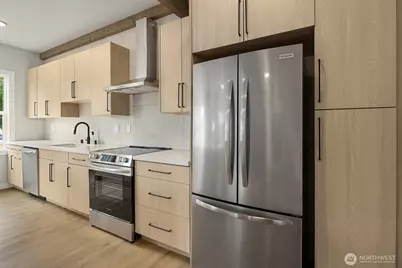 2302 E Pike Street, Seattle, WA 98122 - Photo 7