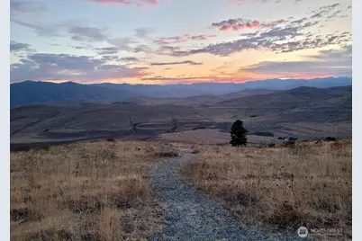 180 Harmony Heights Road, Brewster, WA 98812 - Photo 11