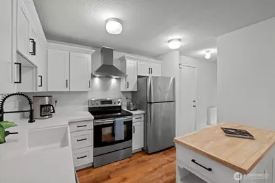 1150 Sunset Boulevard NE #220, Renton, WA 98056 - Photo 7