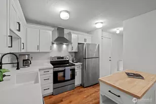 1150 Sunset Blvd NE, Renton, WA 98056 - Photo 7