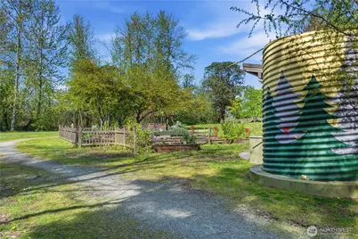10429 7th Avenue SW, Seattle, WA 98146 - Photo 35