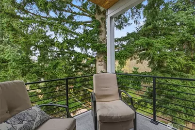 10429 7th Avenue SW, Seattle, WA 98146 - Photo 17