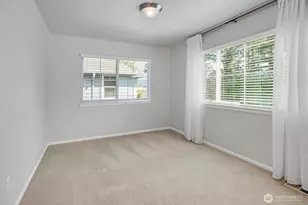 7709 Greenridge Ct SE, Snoqualmie, WA 98065 - Photo 13