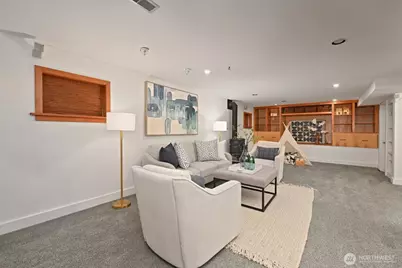 1315 NE 70th Street, Seattle, WA 98115 - Photo 31