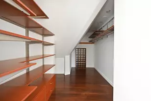 1315 NE 70th St, Seattle, WA 98115 - Photo 27