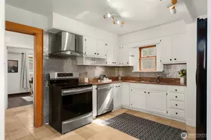 5009 S Alaska St, Seattle, WA 98118 - Photo 9