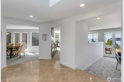 10413 66th Place W, Mukilteo, WA 98275 - Photo 17