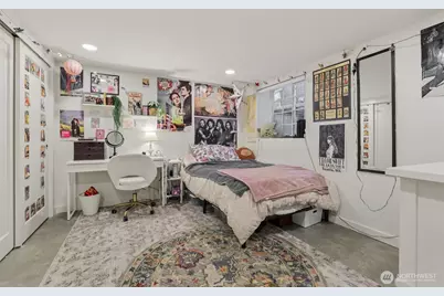 5230 16th Avenue NE, Seattle, WA 98105 - Photo 17