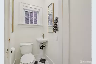 5230 16th Avenue NE, Seattle, WA 98105 - Photo 9